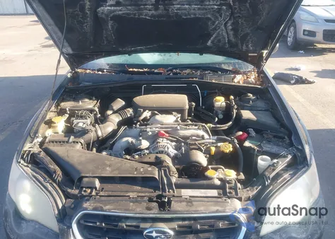 2007 Subaru Outback 2.5I from USA, damaged, VIN 4S4BP61C677337995